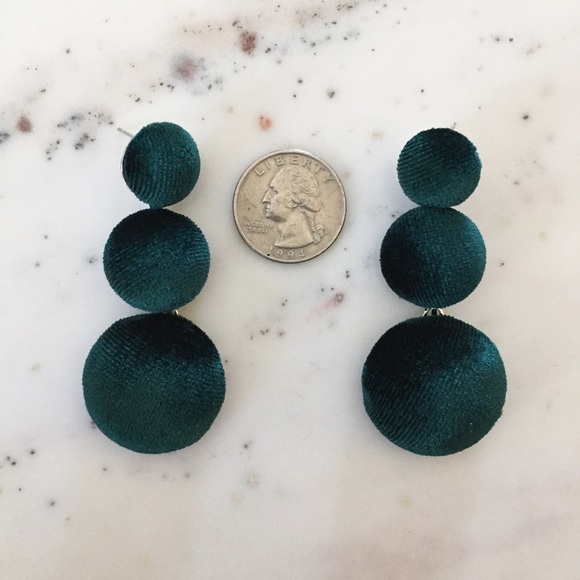 "Lizzie" Earrings || Emerald Green Velvet Bon Bon - Picture 4 of 9